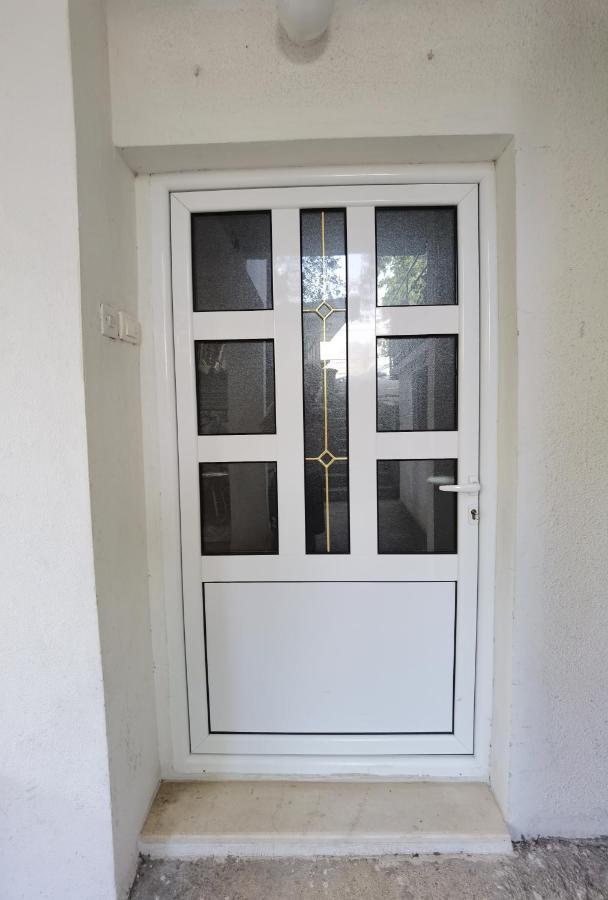 Nikolic Apartmani Bar Exterior foto