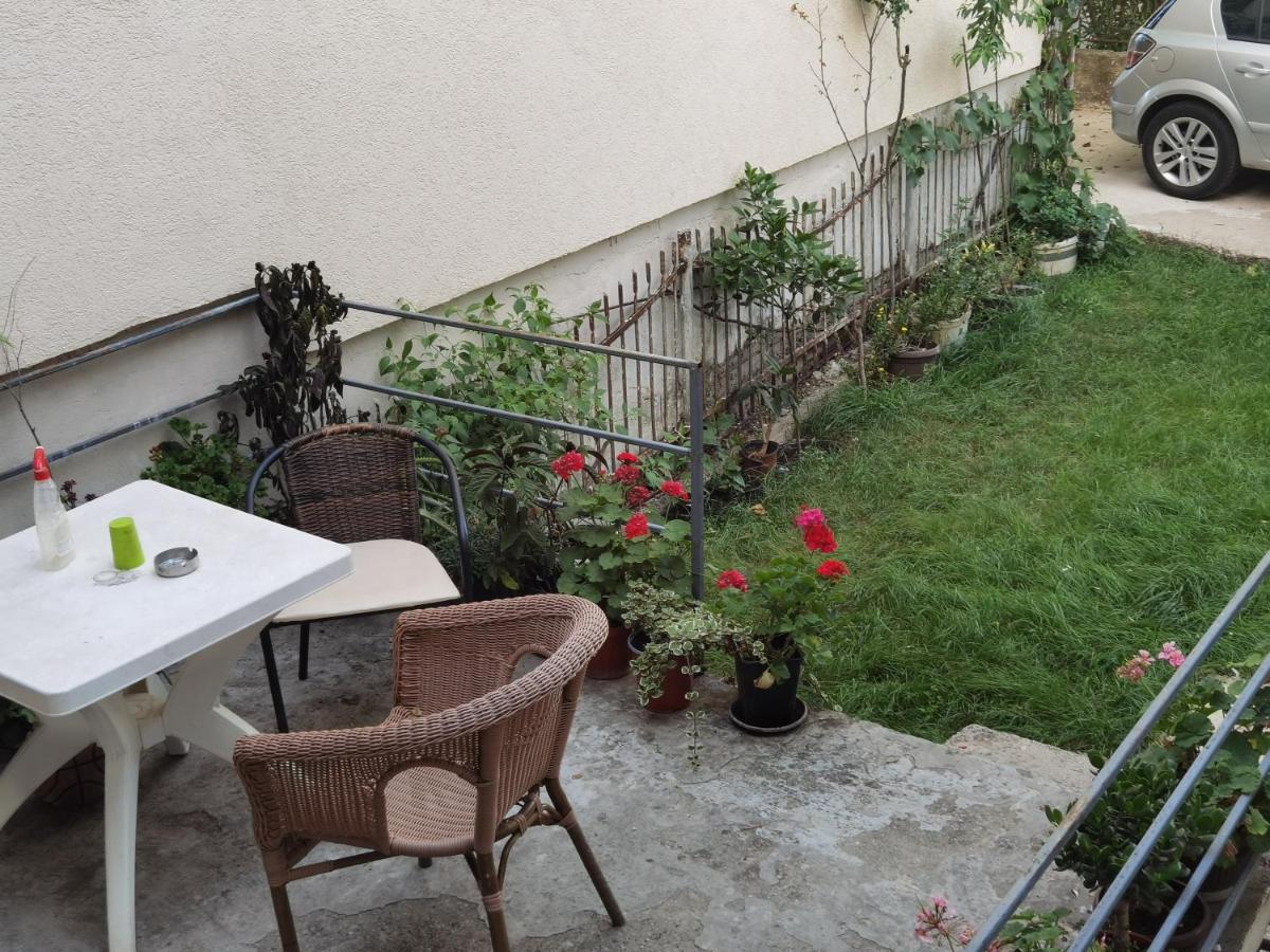 Nikolic Apartmani Bar Exterior foto
