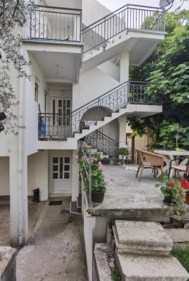 Nikolic Apartmani Bar Exterior foto